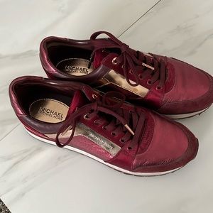 Like new Michael Kors Billie Sneakers